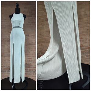 K TOO | Elegant Light Grey Maxi Dress with Slits